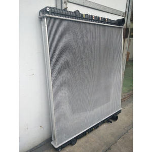 Radiateur robuste grand format 05-26619-024 pour les camions routiers Cascadia, Century, Columbia Series et Business Class M2 112 - Product Image 3
