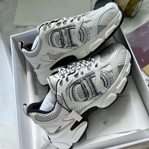 Zapatos Deportivos de Lujo de Alta Calidad para Hombre, Zapatillas de Moda con Suela Gruesa, Transpirables, de Malla, para Correr al Aire Libre - Product Image 2