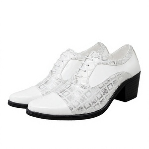 Mocassins en cuir Oxford décontractés pour hommes, style bottes, rehaussants, confortables, à bout pointu, semelle intérieure antidérapante, à enfiler, pour le printemps - Product Image 3