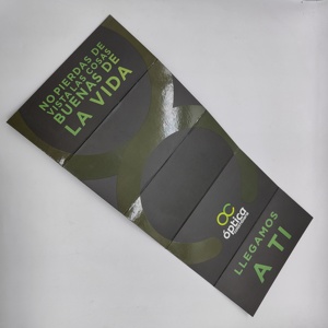 Boîte cadeau en papier kraft écologique avec logo personnalisé, impression UV noir, fermeture magnétique, pliable, emballage de luxe pour produits électroniques - Product Image 2