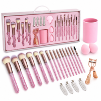 Ensemble de 28 pinceaux de maquillage Glitz and Glam, style professionnel, pinceaux de maquillage de luxe, éponge