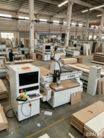 Machine de découpe CNC économique à prix d'usine, contrôle facile, pour le travail du bois