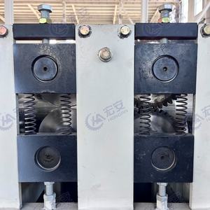 Machine de formage de précision pour coudes de descente avec un angle de 45 degrés °   90 °   Connecteurs coudés, engrenages et composants essentiels de PLC - Product Image 5