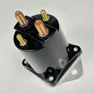 Relais solénoïde de cabine 12V 107655C1 pour 1066 1086 1466 1468 1486 1586 - Product Image 6