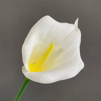 JA-004 Fleurs artificielles en soie Calla Lily, tiges de Calla Lily artificielles pour la décoration de mariage et de la maison