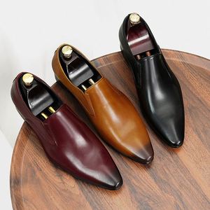 Chaussures Derby élégantes pour hommes, fabriquées à la main, design brogue, cuir de vache véritable, légères et souples, chaussures de costume pour affaires - Product Image 6