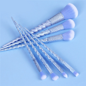 2024 nouveau Style luxe <span class=keywords><strong>licorne</strong></span> violet paillettes Nylon Fiber ABS professionnel <span class=keywords><strong>maquillage</strong></span> brosse ensemble beauté cosmétiques outils marque privée - Product Image 2