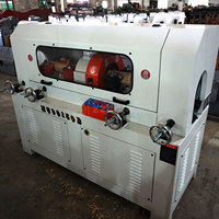 Machine à fabriquer des manches de pelle en bois rond