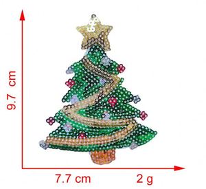 Patch thermocollant brodé de sequins de taille moyenne, motif Père Noël, arbre de Noël et nœud, pour la décoration des t-shirts et sweats à capuche des jeunes enfants - Product Image 4