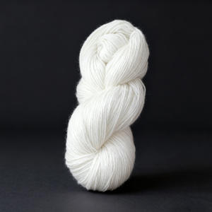 Hilo de tejer a mano con patrón crudo ecológico de <span class=keywords><strong>lana</strong></span> <span class=keywords><strong>Merino</strong></span> 100% para teñir a mano estilo elegante precio al por mayor - Product Image 5