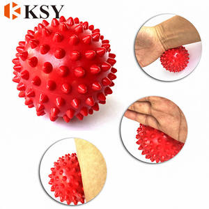 Bola de masaje pequeña colorida con pinchos para la pared, Bola de masaje deportiva de PVC con pinchos para la espalda, para Yoga, venta al por mayor - Product Image 3