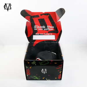 Scatole di Cartone Personalizzate di Alta Qualità per Cappelli Dandy 31 Barbas, Elegante Soluzione di Stoccaggio in Carta - Product Image 1