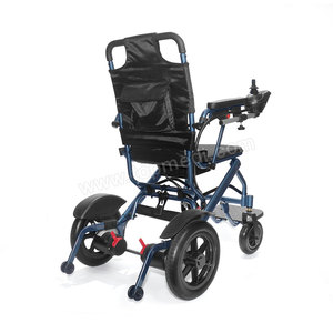 Le compagnon de voyage ultime: fauteuil roulant électrique pliable avec batterie longue durée de 10Ah - Product Image 3