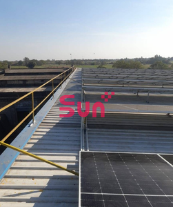 Panneau solaire bifacial de type N 585W en stock aux États-Unis |   Double vitrage |   Efficacité de 23,4% |   Cadre en alliage d'aluminium anodisé |   Top - Product Image 5