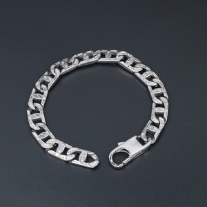 European American Minimalist <b>Titanium</b> Steel <b>Chain</b> Bracelet 21.5 Cm Length Men's Metallic Horseshoe Design CE248 - Product Image 2