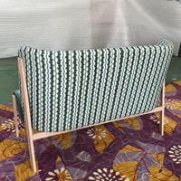 Banquette à dossier en tissu rayé et assise en PU, structure en bois robuste pour chaîne de restaurants occidentaux, hôtel de villégiature et lieux d'événements et de banquets