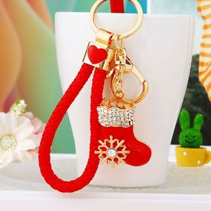 <b>Creative</b> Diamond-encrusted Crystal Christmas Reindeer Animal Metal Keychain Pendant - Product Image 3