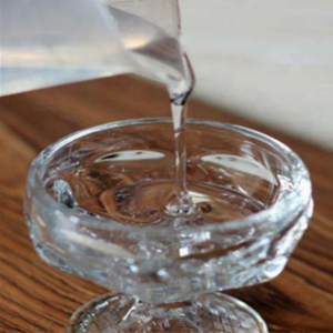 Glycérine 80% 85% 90% Glycérine raffinée 99,5% Glycérine industrielle liquide de qualité alimentaire Origine Alcool Grade <span class=keywords><strong>Namese</strong></span> Standard Glycérine brute Ella - Product Image 1