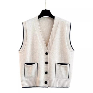 Gilet en tricot à boutons dorés pour femmes <span class=keywords><strong>Pull</strong></span> vintage sans manches avec boutons pour femmes Gilet chic Tops - Product Image 4