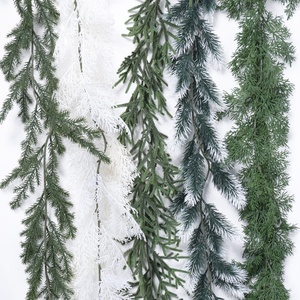 Noël rotin décor aiguilles de pin <span class=keywords><strong>artificielles</strong></span> feuilles en plastique plante fête décoration tiges d'arbre remise des diplômes nouvel an pâques - Product Image 1
