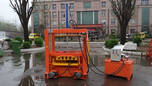 <span class=keywords><strong>Prix</strong></span> des machines à mouler des blocs au Ghana, machine hydraulique de fabrication de blocs à petite échelle QT4-30 au Kenya - Product Image 3