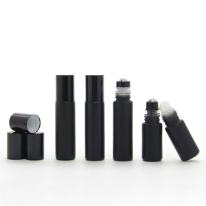 Flacons roll-on à faible MOQ, 10 ml, en verre noir, ambré, bleu ou transparent, avec bille roulante en acier inoxydable et couvercle en plastique - Product Image 3