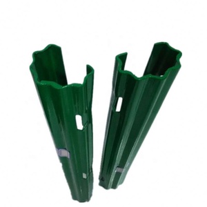 Poste <span class=keywords><strong>de</strong></span> enrejado <span class=keywords><strong>de</strong></span> metal <span class=keywords><strong>de</strong></span> viñedo usado galvanizado <span class=keywords><strong>de</strong></span> bajo <span class=keywords><strong>precio</strong></span>/Estaca <span class=keywords><strong>de</strong></span> uva utilizada en la granja - Product Image 2