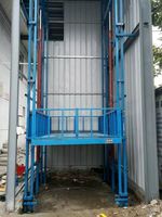 Entrepôt personnalisé Ascenseur de marchandises Ascenseur de fret Ascenseur industriel Ascenseur hydraulique Petit élévateur à cargaison à vendre