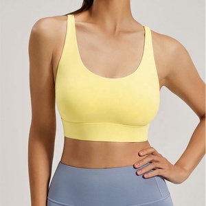 Sujetador deportivo blanco con espalda cruzada para mujer, top transpirable sin costuras para yoga y entrenamiento - Product Image 6