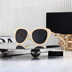 Gafas de Sol de Diseñador para Mujer de Alta Calidad, Protección UV400, Gafas de Sol de Lujo al por Mayor con Estuche - Product Image 2