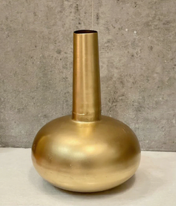 Metal Flower <b>Vase</b> for Home Decor Vintage Antique Decorative <b>Vase</b> Shiny <b>Gold</b> Finish for Living Room Bedroom Office Table Centerpi - Product Image 3