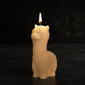 Vela Aromática con Forma de <span class=keywords><strong>Alpaca</strong></span>, Hecha a Mano, Divertida, con Forma de Oveja y Llama, para Decoración del Hogar, Accesorios de Fotografía, Regalo para Fiestas - Product Image 6
