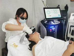 Produtos em Destaque 2026: Máquina de Depilação a Diodo Vertical 755 808 1064 com Resfriamento a Gelo, Aparelho de Beleza para Remoção de Pelos 2026 - Product Image 4
