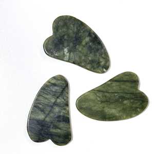 Kit de thérapie faciale au jade - Product Image 2