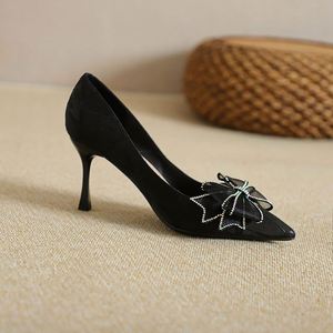 Zapatos de tacón alto Tallas grandes 34-41 Zapatos de boda de Joker de tacón fino, puntiagudo y de boca baja - Product Image 2