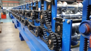 Macchina per la Formatura di Pannelli Metallici in Acciaio Zincato Durevole, Macchina per Rivestimenti Metallici per Applicazioni Commerciali - Product Image 3
