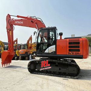 Vente Flash : Excavatrice sur chenilles Hitachi ZX220 d'occasion, faible nombre d'heures de travail, 22 tonnes, à vendre - Product Image 5