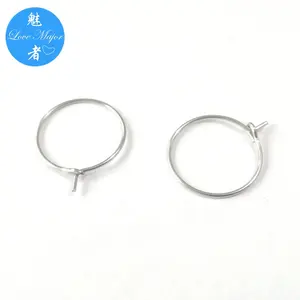 Basic Stainless Steel Hoop Earrings von Fashion Jewelry Making Findings