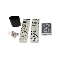 Poker deck espagnol un jeu de dominos avec 28 jetons, un gobelet en verre et 5 dés