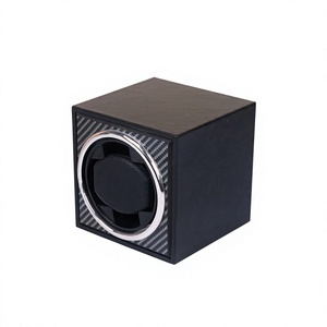 <span class=keywords><strong>Remontoir</strong></span> de <span class=keywords><strong>montre</strong></span> individuel économique à motif fibre de carbone avec étui en similicuir et coussin en mousse à mémoire de forme pour montres de luxe, certifié WCA - Product Image 2