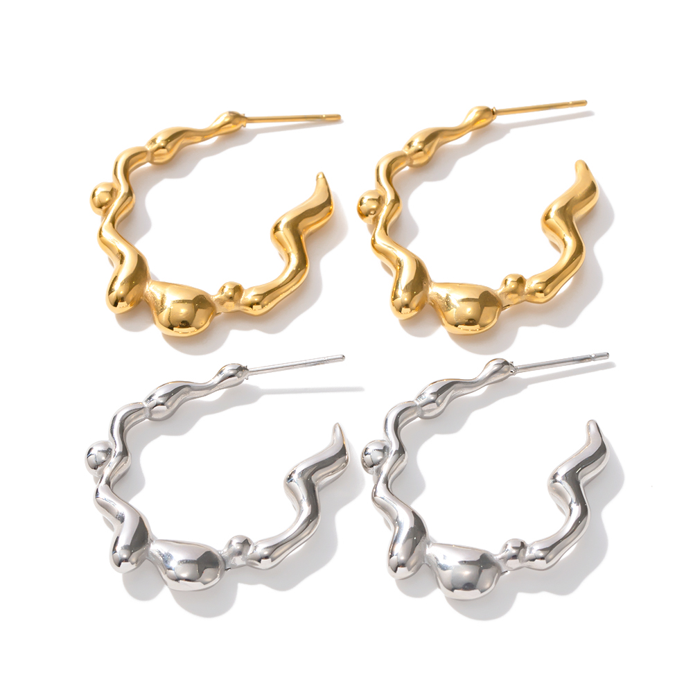 Irregular Geometric C-Shaped Hoop