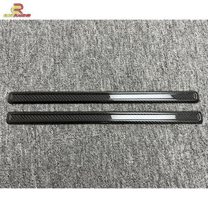 Finiture Laterali in Fibra di Carbonio Stile <span class=keywords><strong>B</strong></span> per <span class=keywords><strong>Mercedes</strong></span> Benz <span class=keywords><strong>Classe</strong></span> G G Wagon W464 G63 AMG G500 2019-2024, Modanature per Porte - Product Image 5