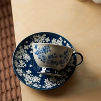 Ensemble tasse et soucoupe à café en porcelaine bleue et blanche de style rétro, design floral, 220 ml, cadeau élégant pour la meilleure amie