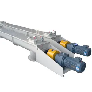 Chicken feed screw conveyor for conveying powdery material