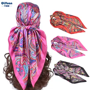 Produk Baru MOQ 100% Poliester Kustom Empat Musim Sutra Satin 90X90Cm Syal Etnik Syal Paisley Multiwarna Bandana Jilbab