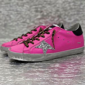Chaussures décontractées à lacets en cuir véritable, style de marque de luxe, avec logo doré et décoration étoile, rehaussantes - Product Image 5