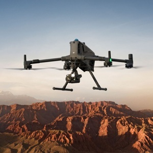 Dron Comercial Matrice400 WorryFreePlus Combo, Carga Útil de 2000g, Plástico, Resistencia al Viento de 25km, Tiempo de Vuelo de 53min, Control Remoto - Product Image 2
