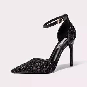 Sandales Noires Sexy à Talons Hauts de Luxe pour Femmes, Boucle à Mot Unique, Bout Pointu Aiguille, Hauteurs de Talon 3cm, 6cm, 8cm et 10cm - Product Image 1