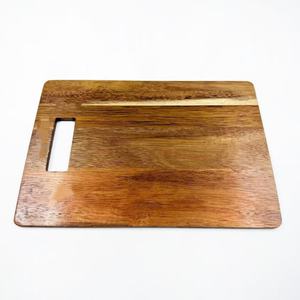 Planche à découper en bois rectangulaire 23x16x0.5cm en bambou pour la cuisine et la maison - Product Image 1