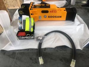 Soosan SB 40 Martillo Hidráulico Tipo Caja para Excavadoras de 4-7 Toneladas, para Motor de Cargadora Bobcat y Componentes Principales de Cincel - Product Image 5